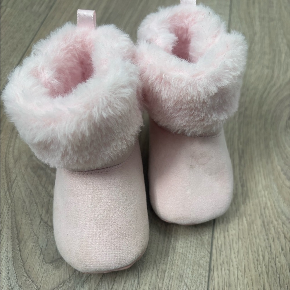 Pink Baby Fuzzy Booties Soft Sole Crib Shoes Faux Fur Winter Infant Slippers
